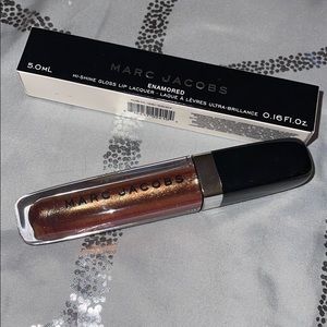 Marc jacobs enamored lipgloss brand new